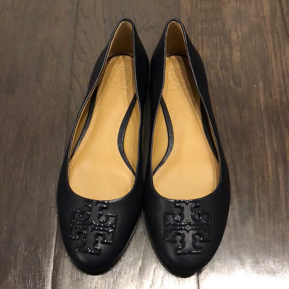 NWT Tory Burch size 5.5